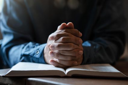 📘 Escuela Sabática con el Pastor Mark Finley | 📚 Lección 5: Cómo estudiar la Biblia | 🌱 Creciendo en nuestra relación con Dios | 2/2026